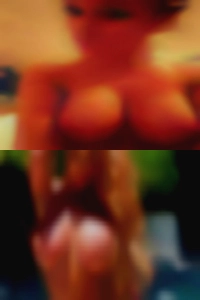 Mark45rpm, nude housewife